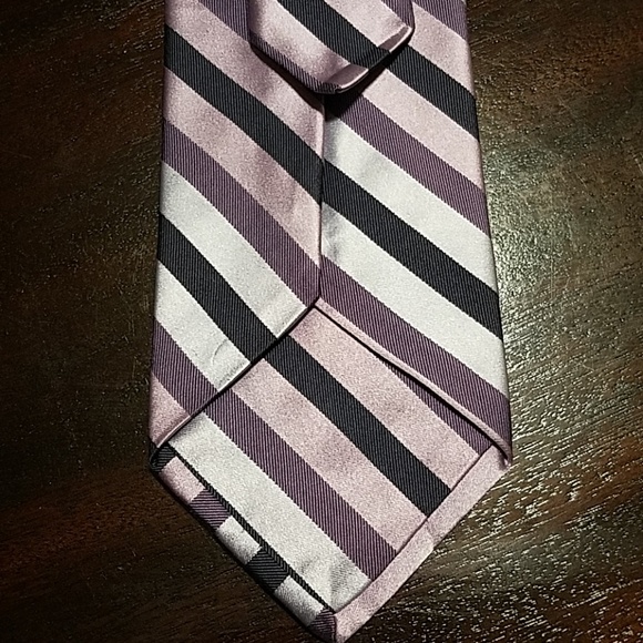 I.K.E BEHAR tie - Picture 3 of 3